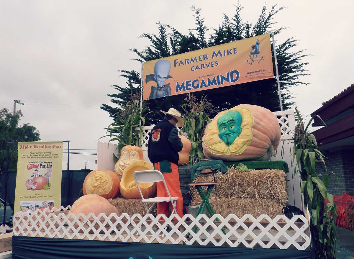Farmer Mike carving amazing pumpkins at Half Moon Bay Pumpkin Festival in California