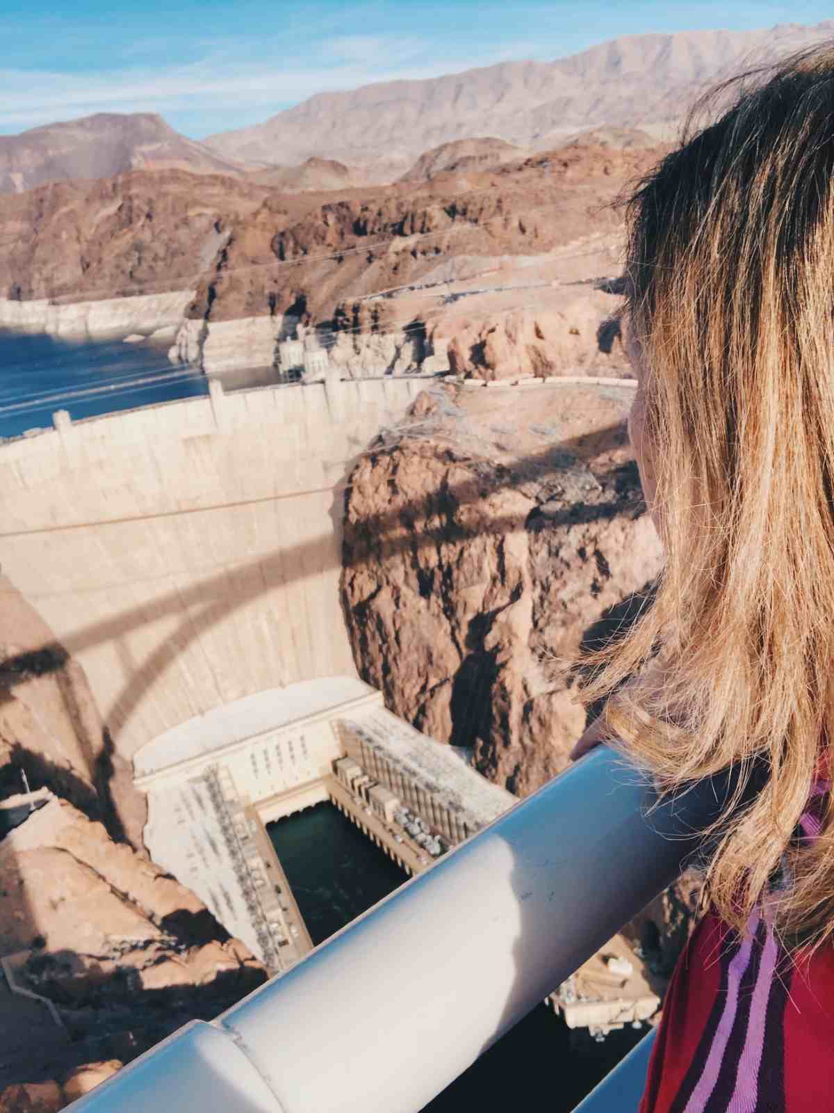 Blogger Paula looking down at Hoover Dam.