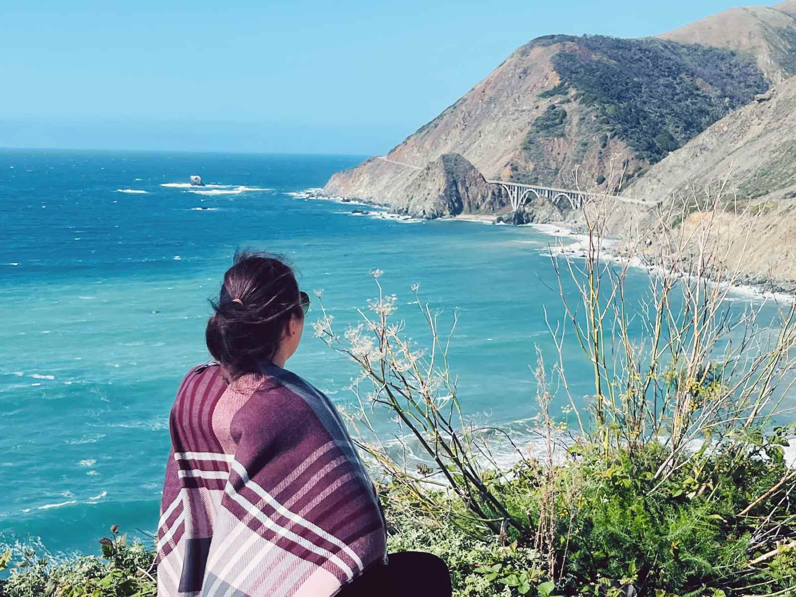 Blogger Paula at Pacific Coast Highway in California