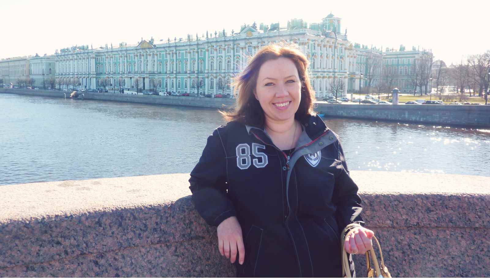 Blogger Paula in front of the Hermitage in St. Petersburg, Russia